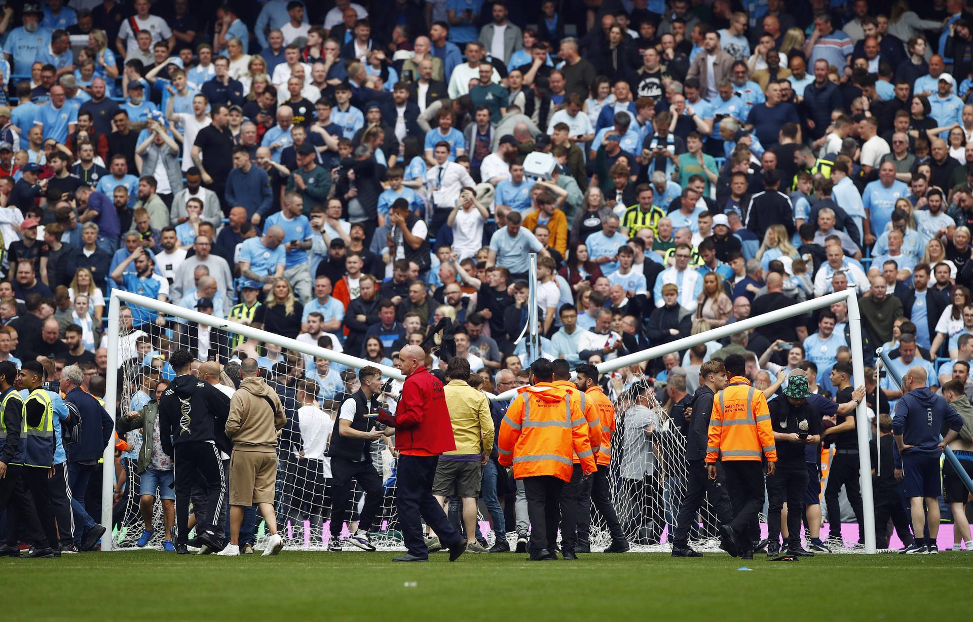 Premier League - Manchester City v Aston Villa