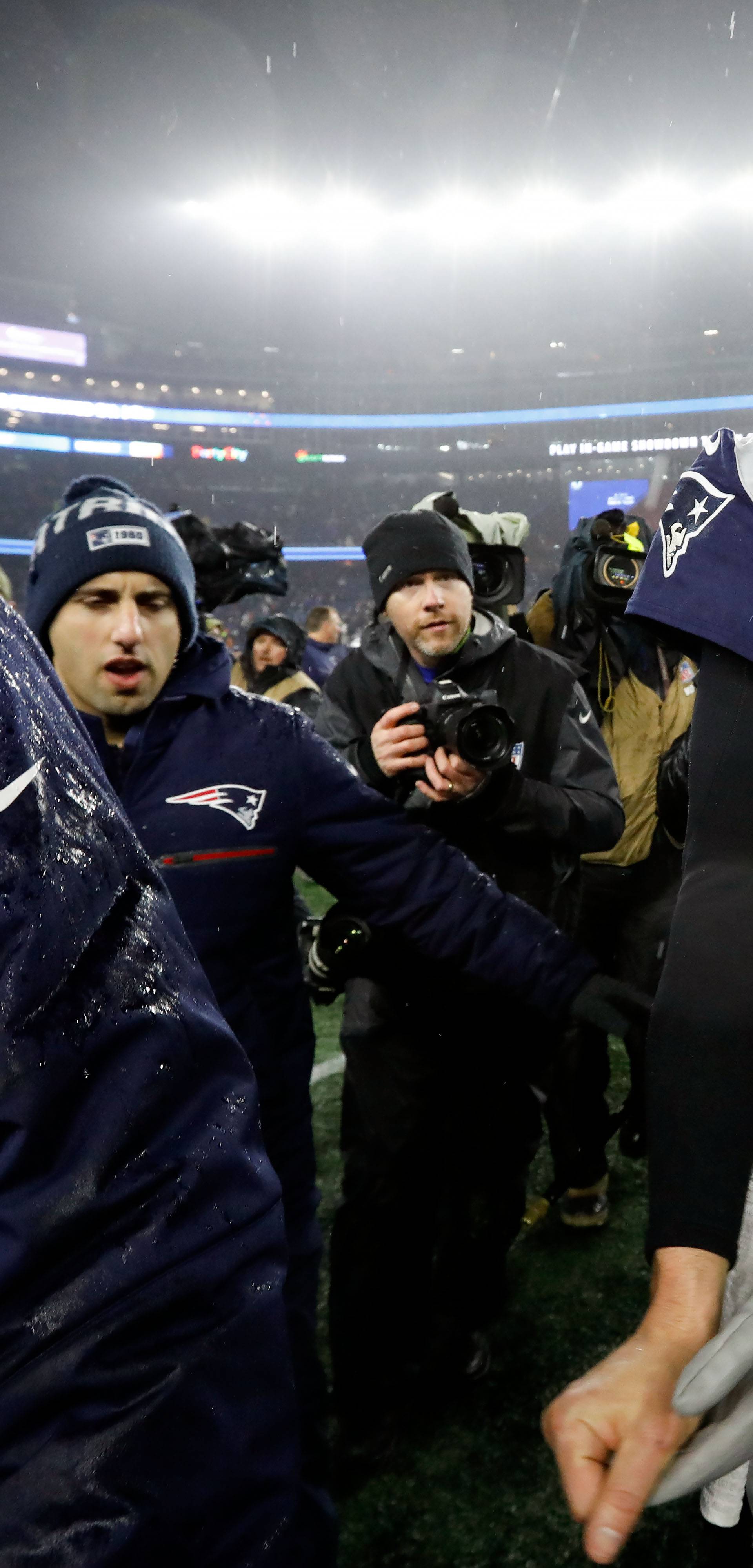 NFL: AFC Wild Card-Tennessee Titans at New England Patriots