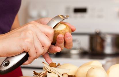 Odgovor na vječno pitanje: Je li krumpir zdraviji ako se ne guli?