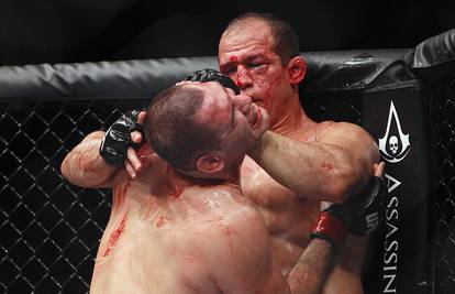 Velasquez: Pokazat ću svima tko je pravi šampion UFC-a...