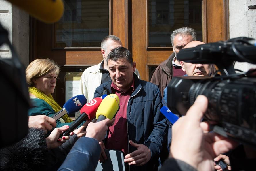 Rijeka: Predstavnici sindikata dali izjavu o neuspjelom otvaranju steÄaja 3. Maja