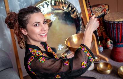 Na Dori pjevala eko pjesmu s keljom i borom, a sada objavila da čeka prinovu: 'Majčinstvo...'