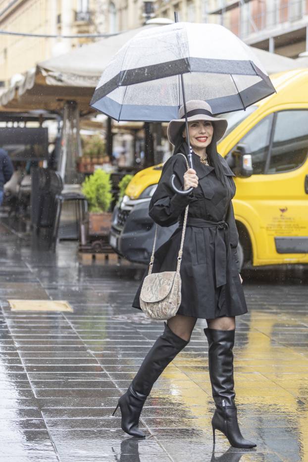 Zagreb: Unatoč kiši poznati prošetali centrom grada