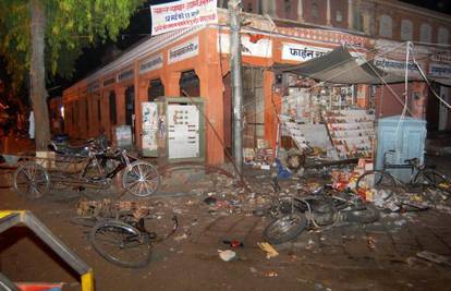 Bomba eksplodirala u bolnici u Indiji, najmanje osam ranjenih