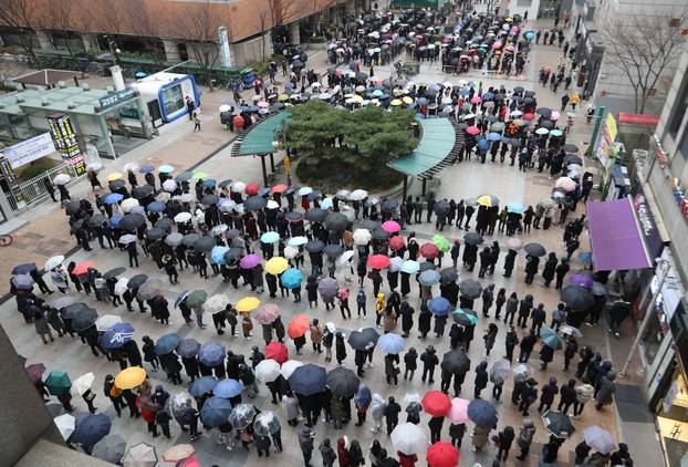 Line for masks