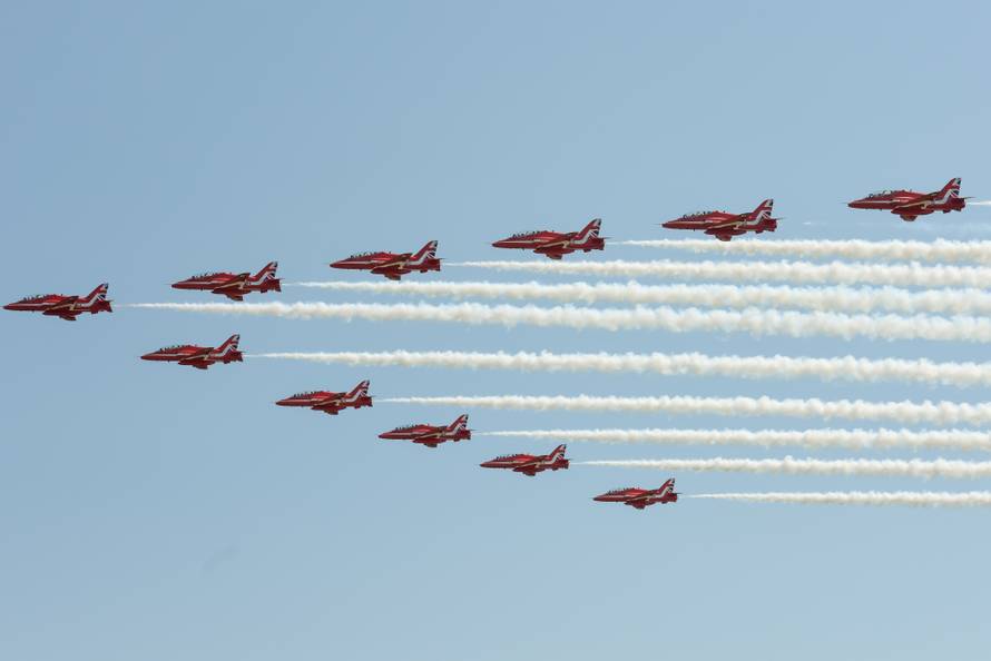 Kraljevska grupa Red Arrows posjetila je naša Krila Oluje