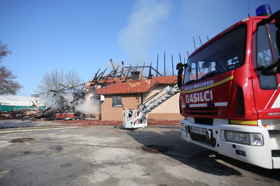 Vatrogasci iz Čateža: Kolege iz Krškog pozvane su zbog klora