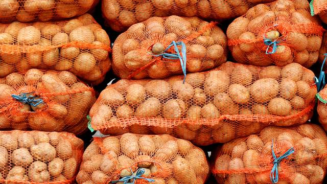 Dozreli egiptski krumpir bio je u prodaji kao mladi, a u jednoj pošiljci bilo je  previše pesticida