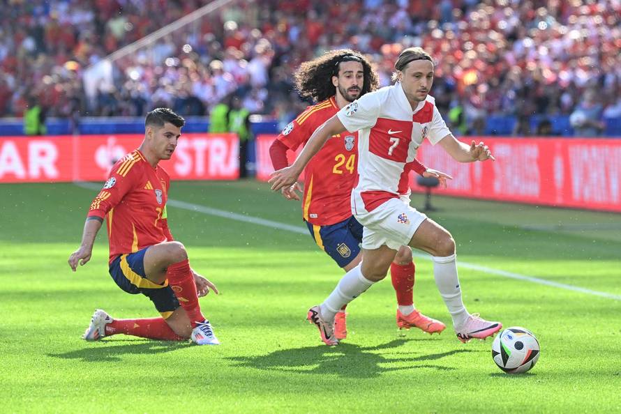 Berlin: Susret Španjolske i Hrvatske u 1. kolu skupine B na Europskom prvenstvu