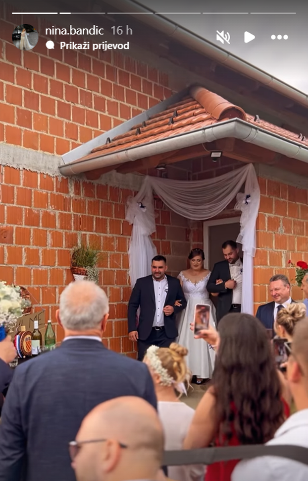 Ljubav im je počela u 'Životu na vagi', sad se vjenčali! Na svadbi bili i njihovi prijatelji iz showa