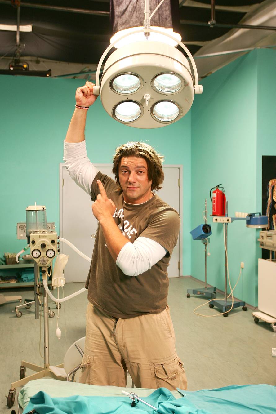 ARHIVA - Ljubljana:  Snimanje humoristične serije 'Naša mala  klinika'