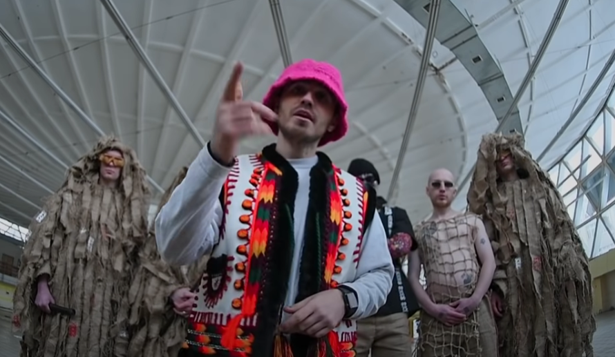 Pobjednik Eurosonga poljubio curu ispred hotela u Torinu, sad se svi vraćaju u Ukrajinu u rat