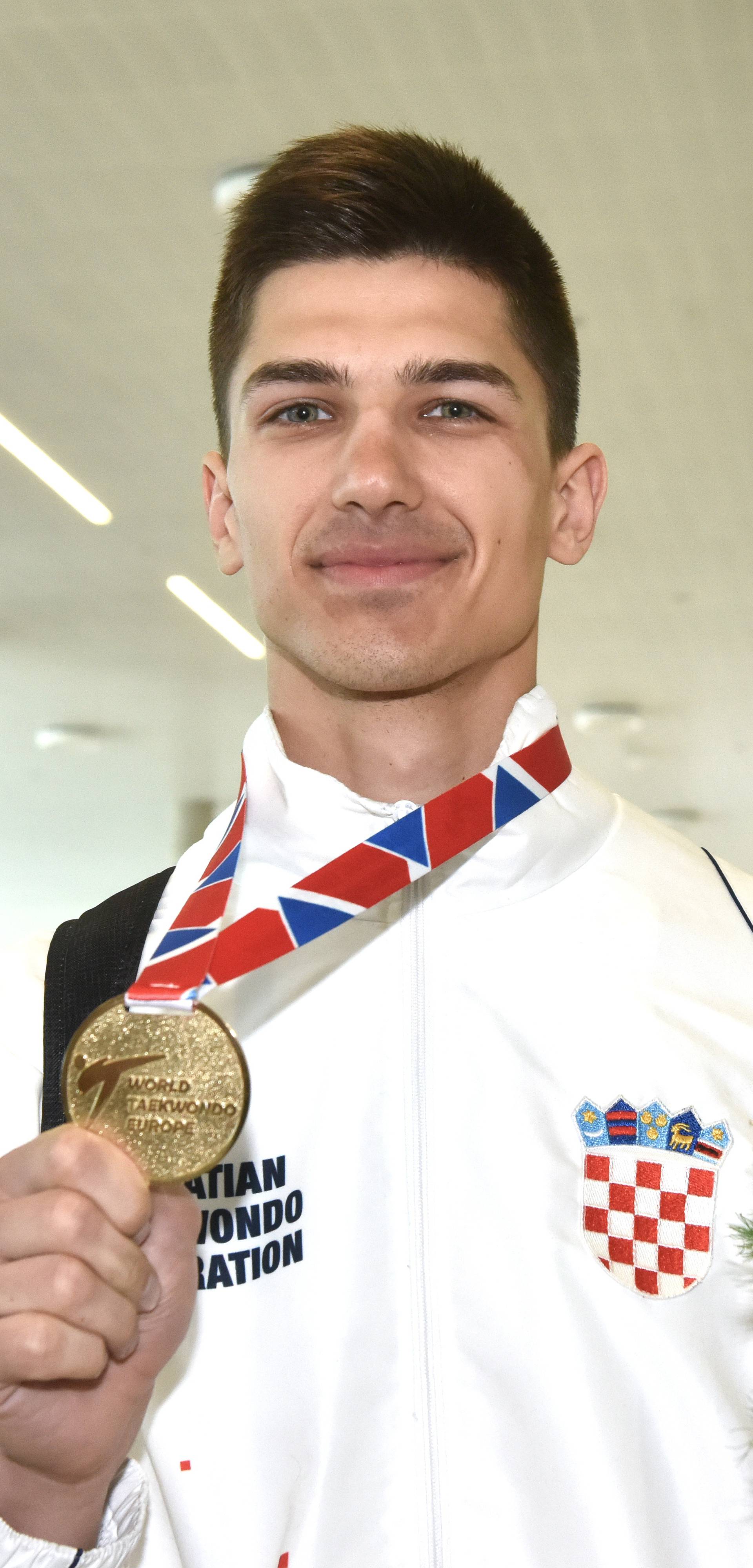 Hrvatski taekwondo poharao je Europu! Medaljaši su stigli kući