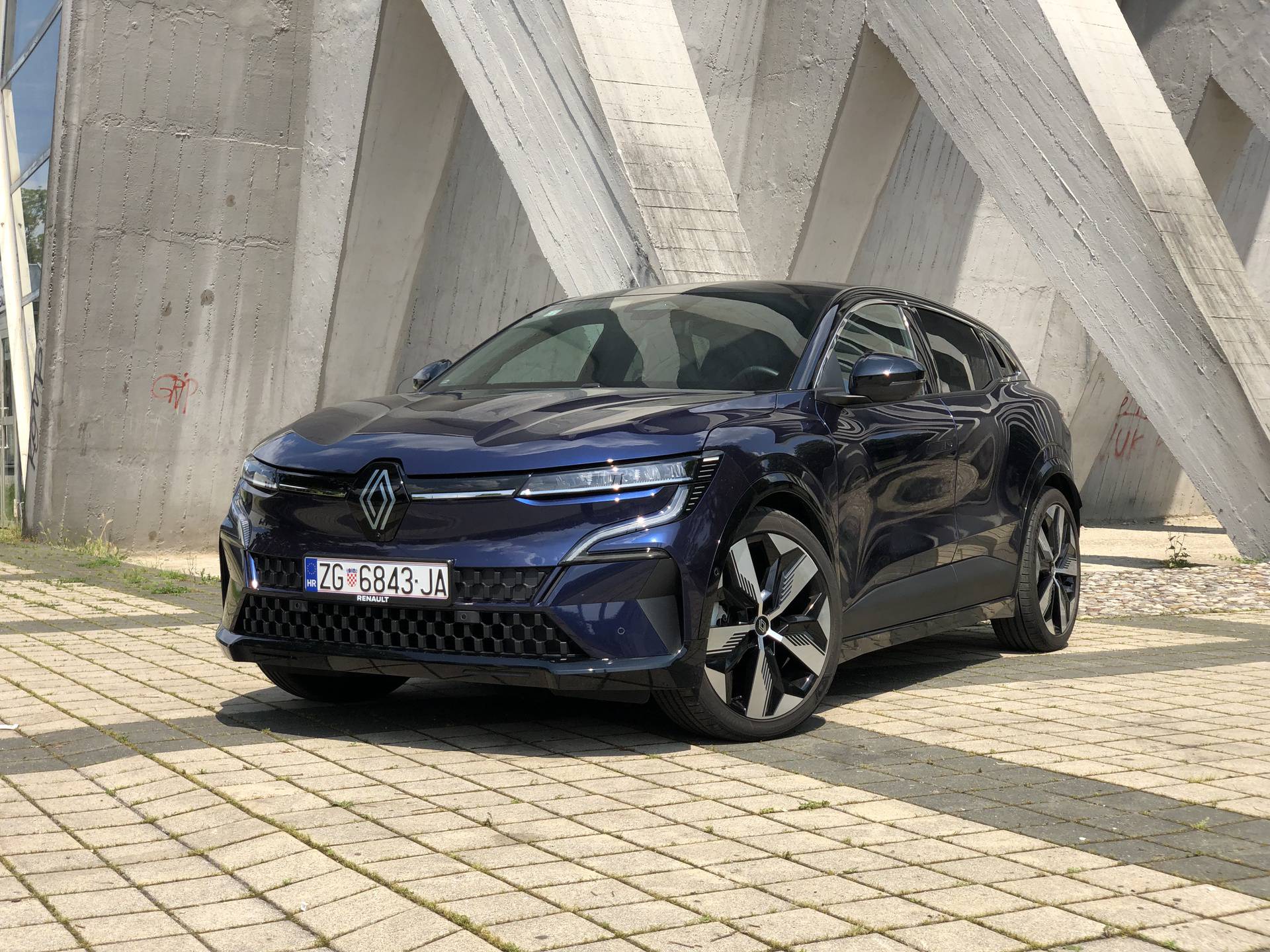 Renault Megane E-Tech: Je li ovo najbolji električni kompakt?