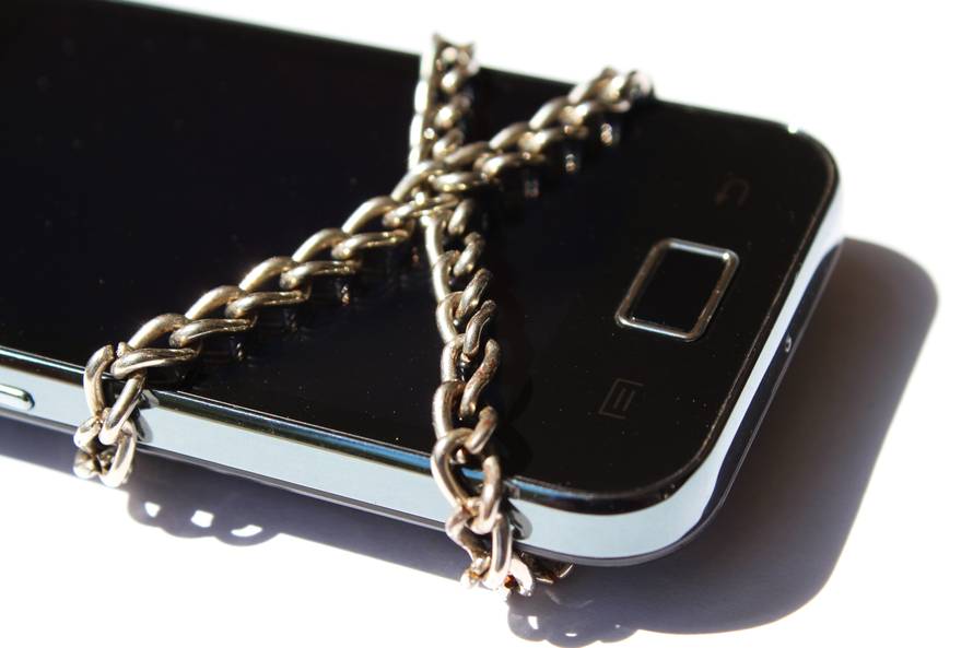 Želi trošiti gigabajte i platiti, ali operator mu to ne dopušta