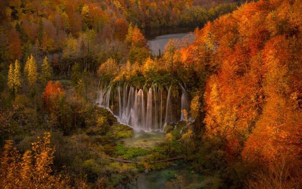 Čarobna jesen u Nacionalnom parku Plitvička jezera