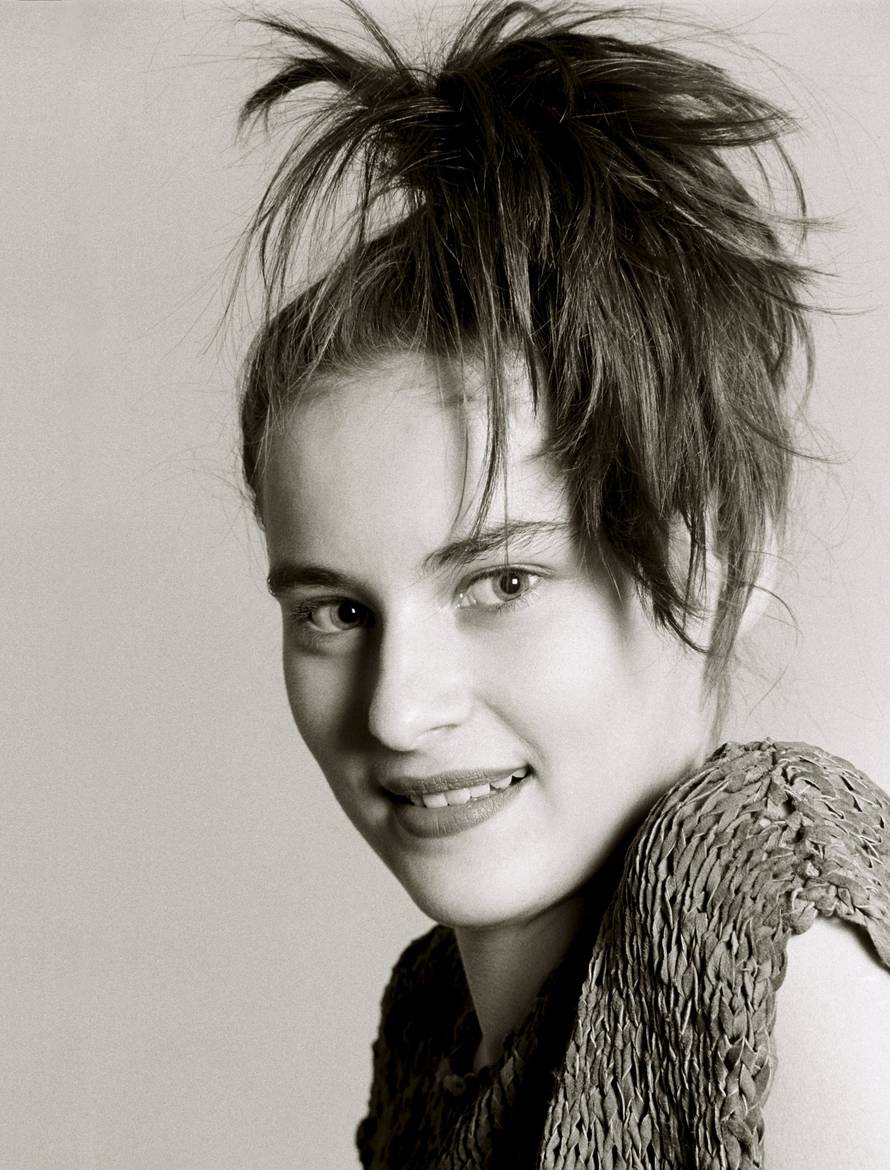 Objavili da je bila escort dama: Melania traži 150 mil. dolara!