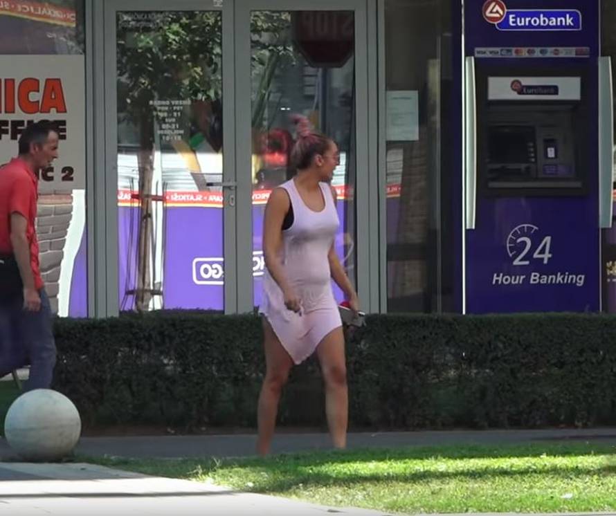 Luna Đogani u prozirnoj haljini pokazala svoje nove 'atribute'