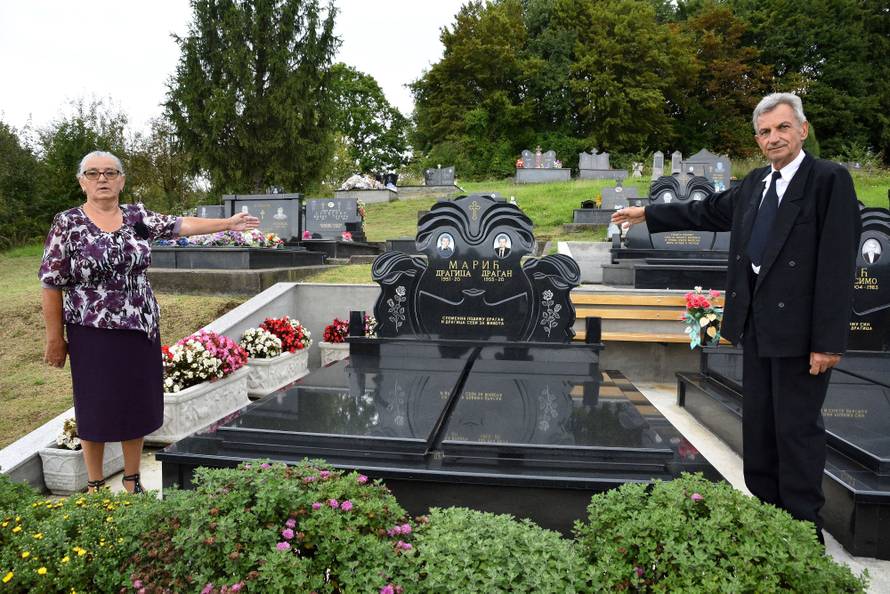 Ziher je ziher! Još dok su živi napravili su sami sebi karmine