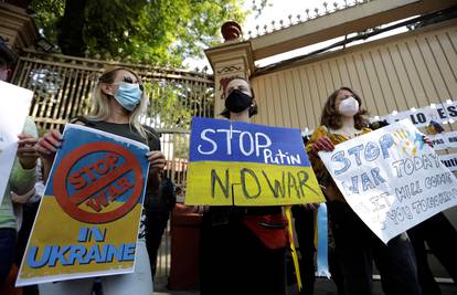 Prosvjedi u znak potpore Ukrajini u Sydneyu i Tokiju, traže oštrije mjere protiv Rusije