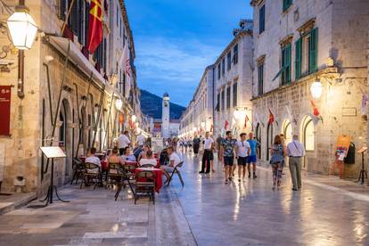 Dubrovnik: Šetnja Stradunom u predvečerje