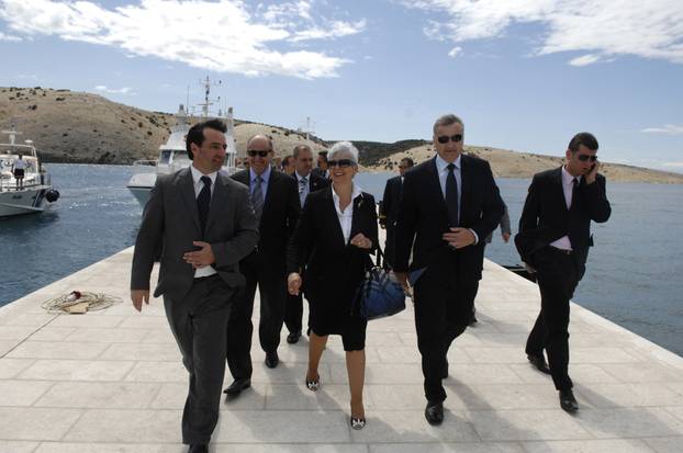 Rab: Premijerka Jadranka Kosor posjetila otok u pratnji ministara Popija?a i Ba?i?a