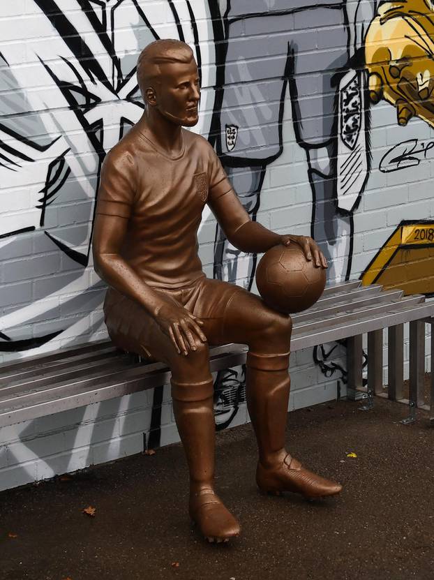 Harry Kane statue