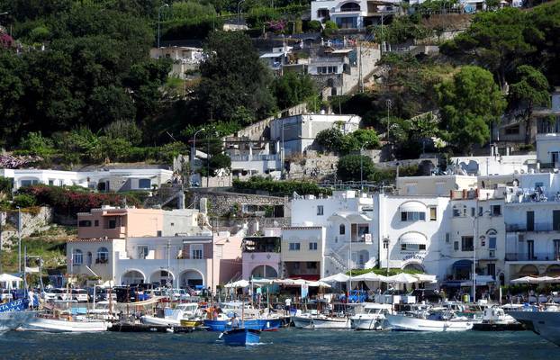 Otok Capri popularno je talijansko turističko odredište