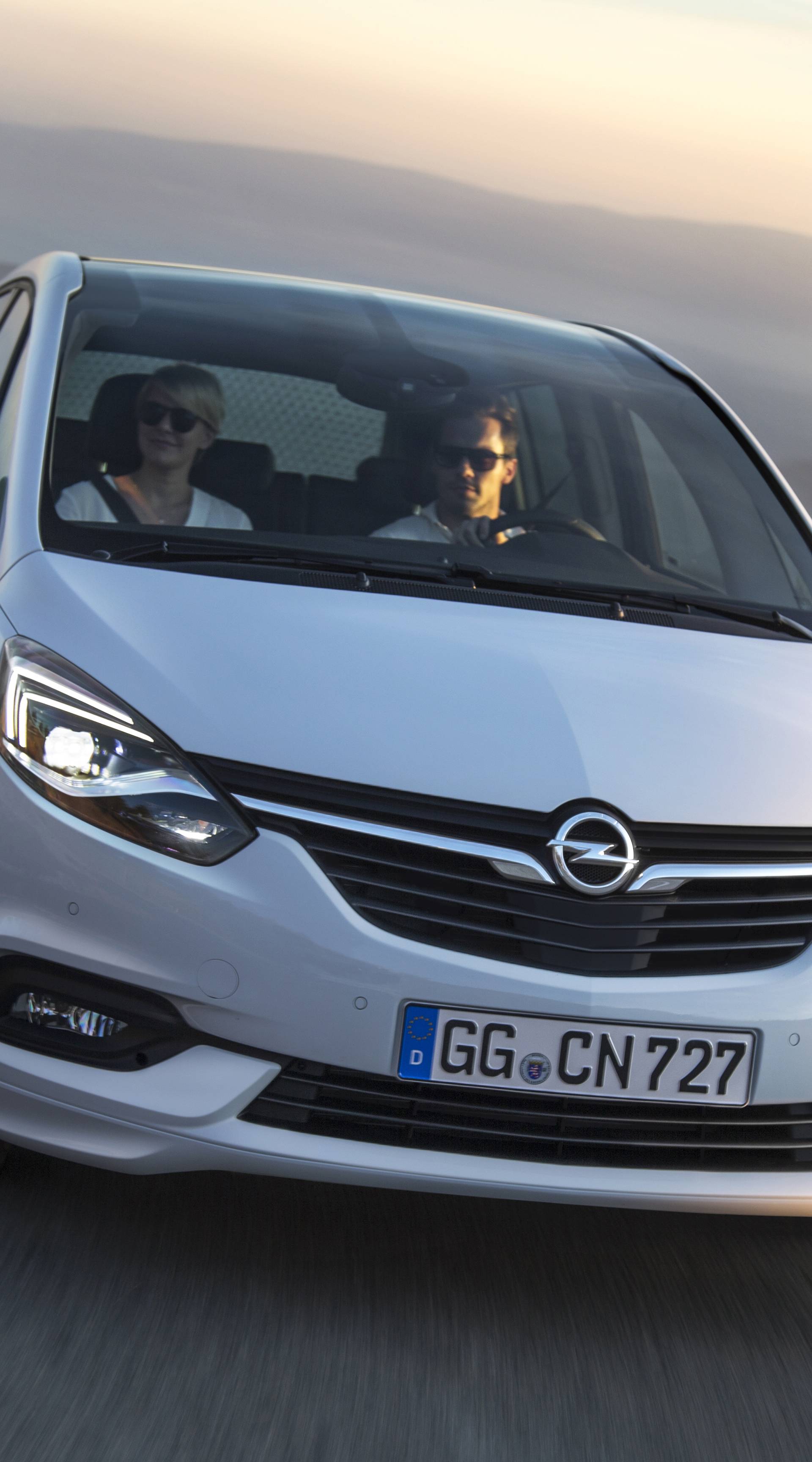 Nova Opel Zafira pokazuje da monovolumeni nisu na izdisaju