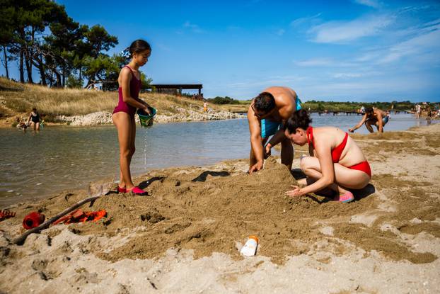 11. Festival pijeska na Kraljičinoj plaži u Ninu