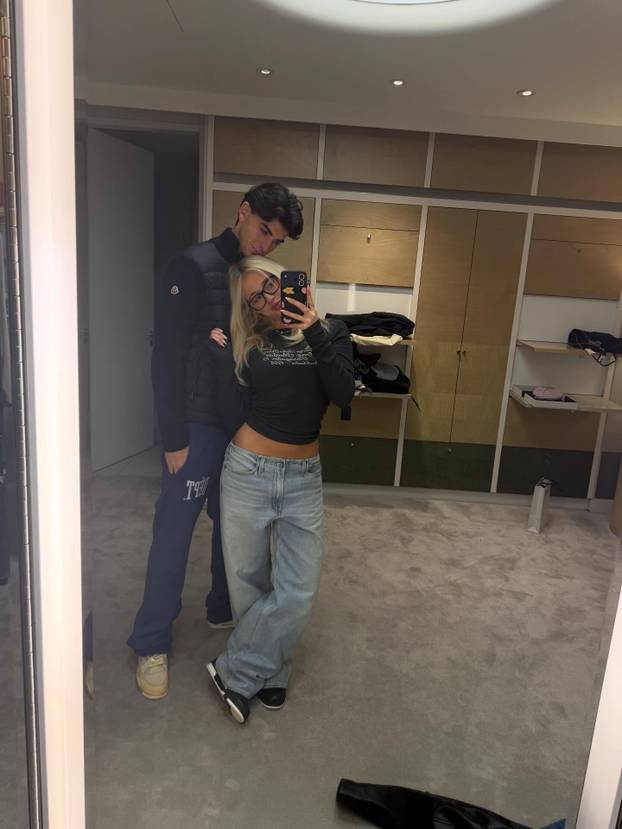 FOTO Bujna plavuša zavela je Vuškovićeva budućeg suigrača