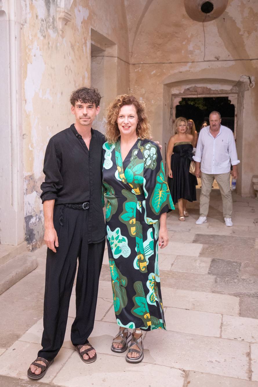 Damir Martinović Mrle otkrio za 24sata: 'Moram ići na operaciju, previše sam nosio visoke pete'