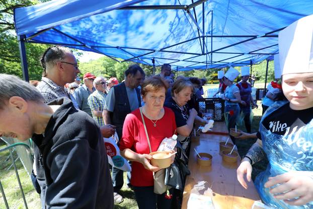 Puležani proslavili Praznik rada uz glazbu, igre i grah