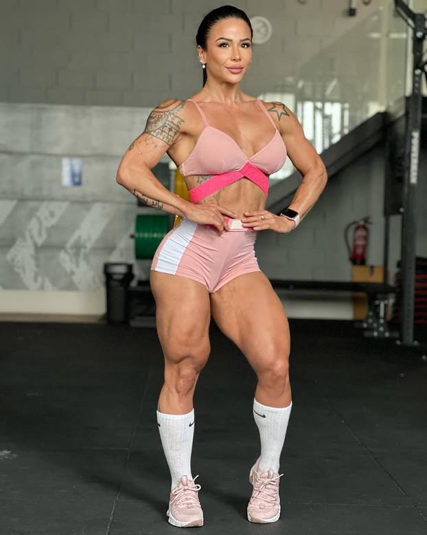 FOTO Patricia ima tijelo kojemu zavide čak i muškarci - Evo uz koje vježbe ostaje u formi