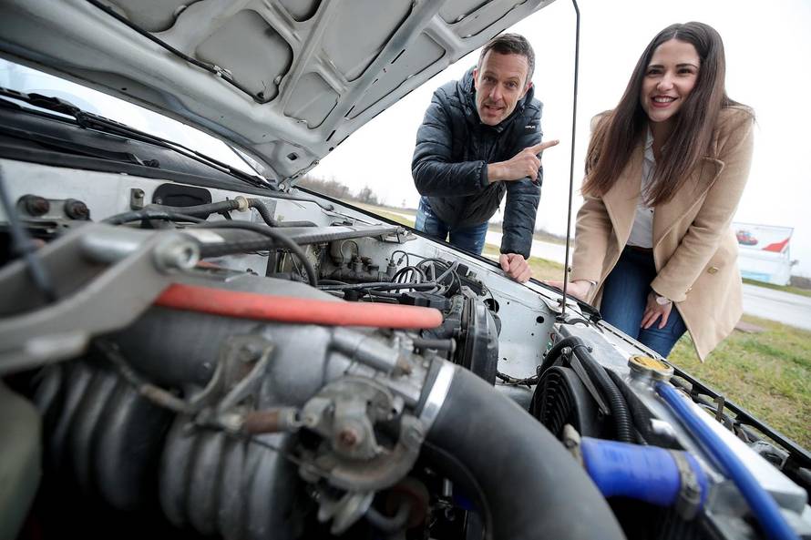 Obožavateljica osvojila drift sa Šebaljem: 'Položila sam iz pete, ali stvarno super znam voziti...'