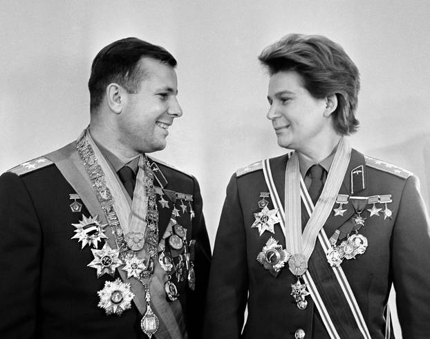 Юрий Гагарин и Валентина Терешкова, 1963 год