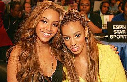 Beyonceina mlađa sestra na turneju vodi svog sina 