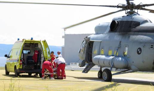 Beba imala epileptični napad: Helikopterom je odveli u KBC