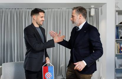 Dio navijača gnjusno vrijeđa Brekala zbog dolaska u Hajduk, dio ga brani: 'Pa nije on kriv...'