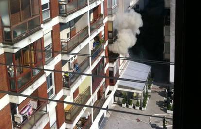 Izbio požar u stanu u Zagrebu, vatrogasci su ga brzo ugasili