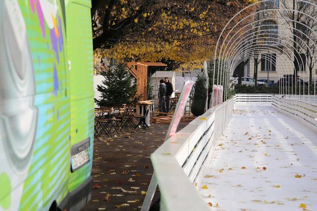 Posljednje pripreme za otvaranje Adventa u Zagrebu