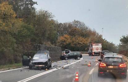 Dvoje ljudi završilo u bolnici nakon sudara kod Petrinje