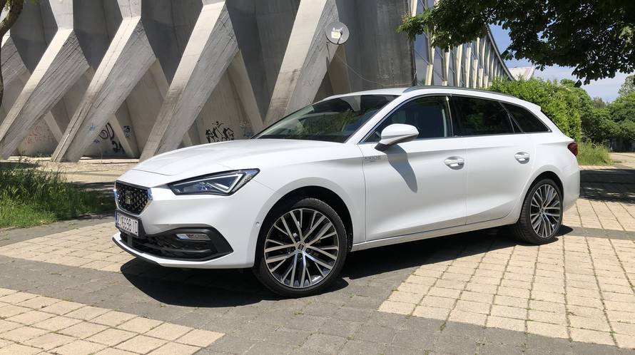 Izuzetno prostrani karavan s dobrim starim TDI motorom