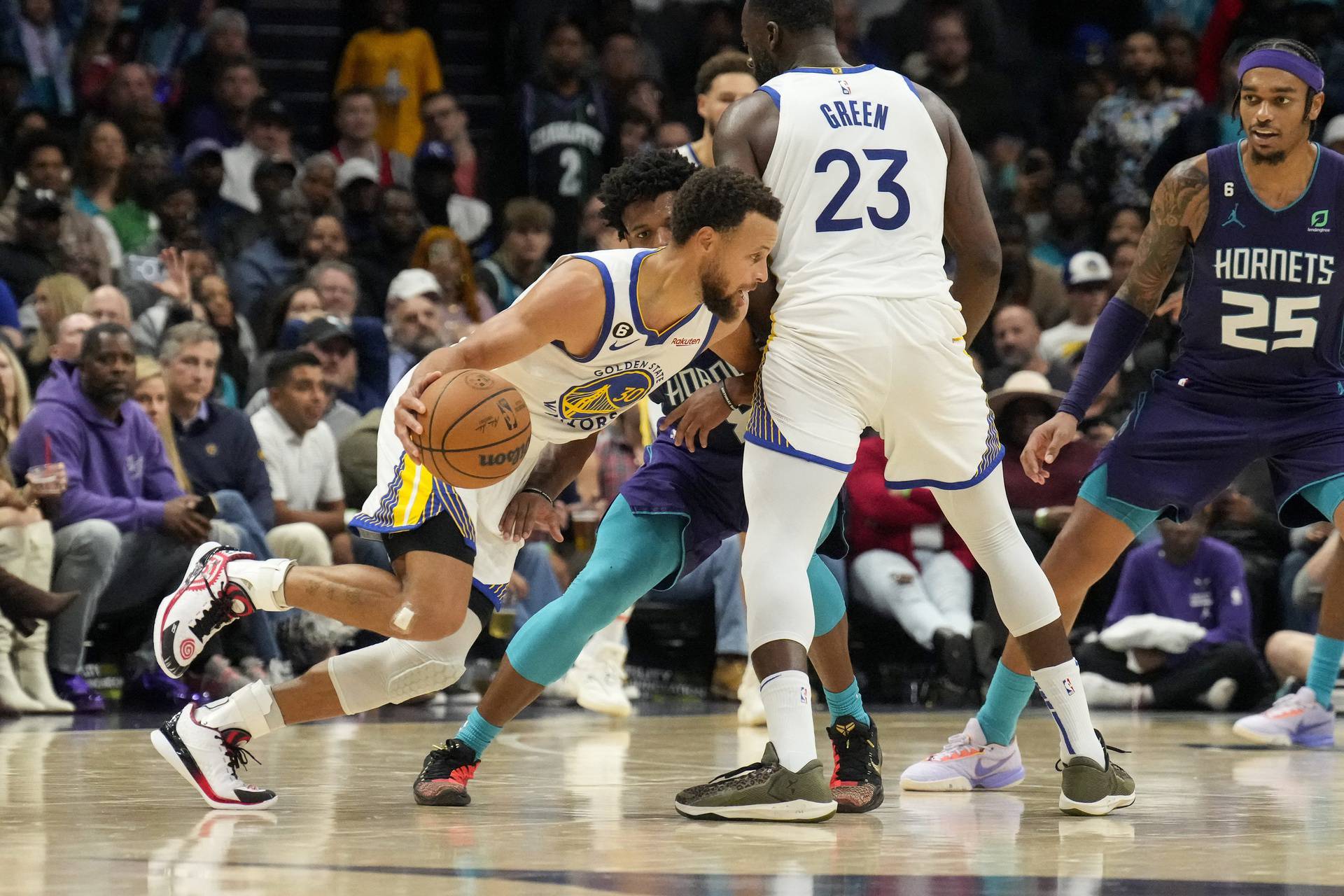 NBA: Golden State Warriors at Charlotte Hornets