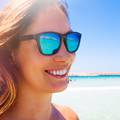 Naučite prepoznati kvalitetne sunčane naočale - od vrste materijala do raznih premaza