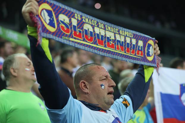 Navijači na utakmici IHF Svjetskog rukometnog prvenstva 2025., Egipat - Slovenija