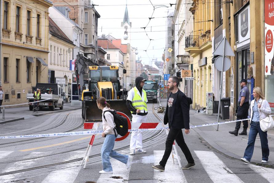 Zagreb: Jutro nakon velikog požara u kojem je ozlijeđeno četvero ljudi u Frankopanskoj ulici 
