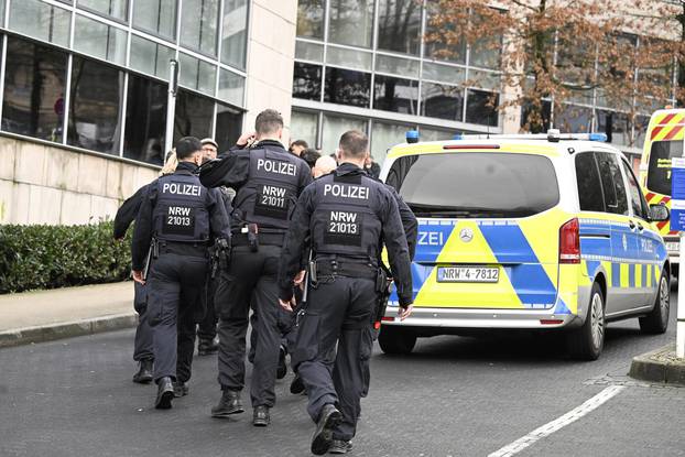 Several pupils injured in Wuppertal - suspect arrested