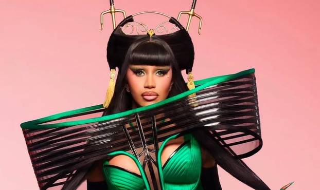 FOTO Zbog operacija postali neprepoznatljivi: Neke zvijezde su 'pod nož' išle čak 300 puta