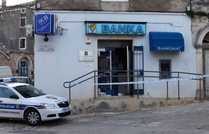 Odmah nakon otvaranja: Opet pljačka iste banke u Višnjanu